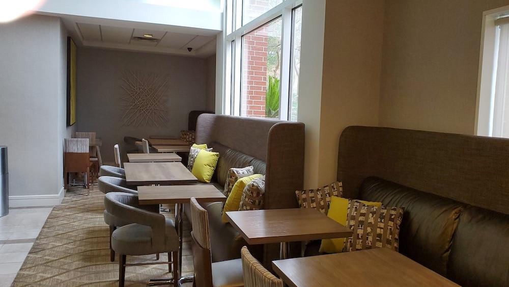 Holiday Inn Express Hotel & Suites Lafayette By Ihg Экстерьер фото